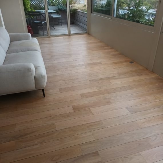 Patrick Services, l’expert rénovation, ponçage, pose, entretien et vitrification de votre parquet à Paris et IDF.